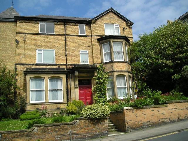 Flat for sale in South Cliff, Kepwick