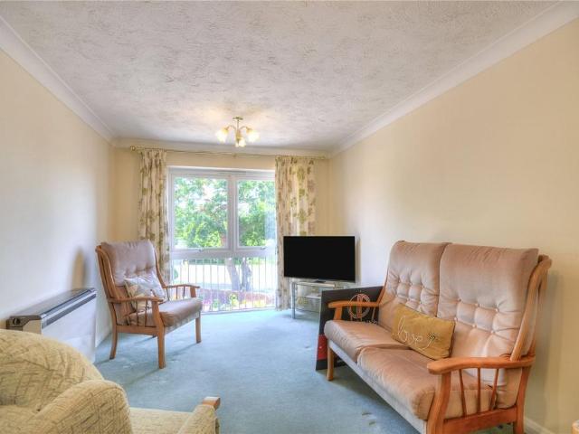 Flat for sale in Stubbington