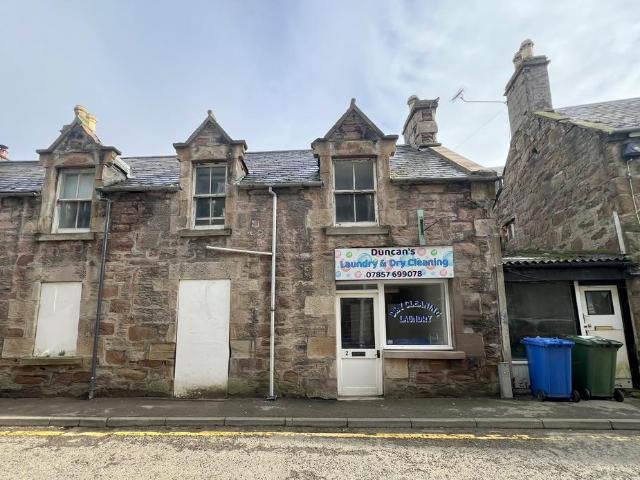 Flat for sale in Dingwall, Scotland
