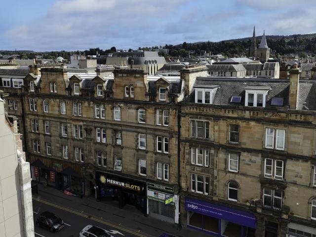 Flat for sale in Bridgend, Moneydie