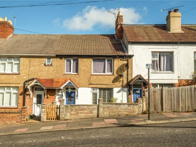 Flat for sale in Hollingdean, Brighton