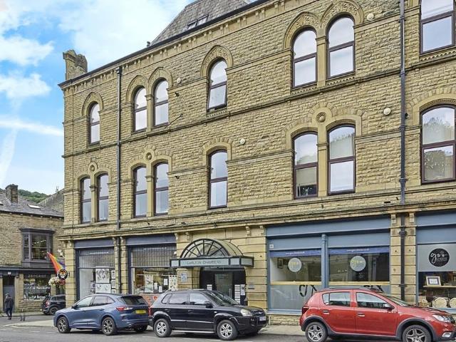 Flat for sale in Hebden Bridge, Birchcliffe
