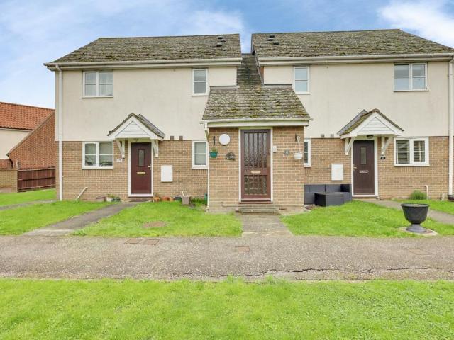 Flat for sale in Wickford