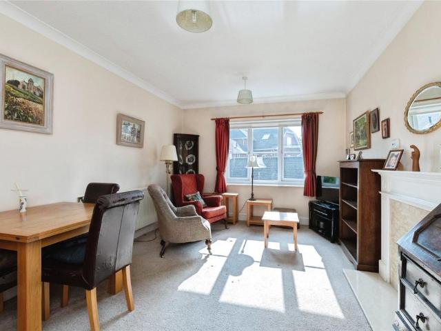 Flat for sale in Ringwood, Ashurst Bridge