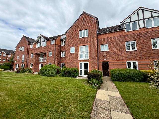 Flat for sale in South Gosforth, Newcastle Upon Tyne