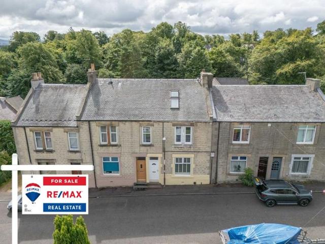 Flat for sale in Uphall