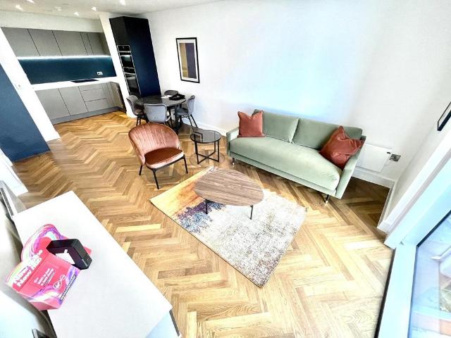 Flat for sale in City Centre, Georgia