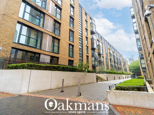 Flat for sale in Digbeth, West Midlands
