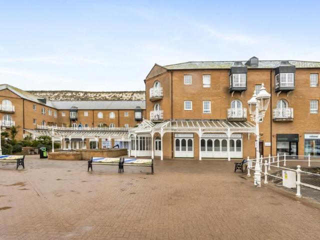 Flat for sale in Brighton & Hove