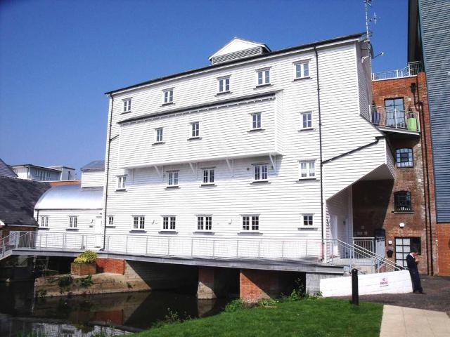 Flat for sale in Barracks, The Bridge