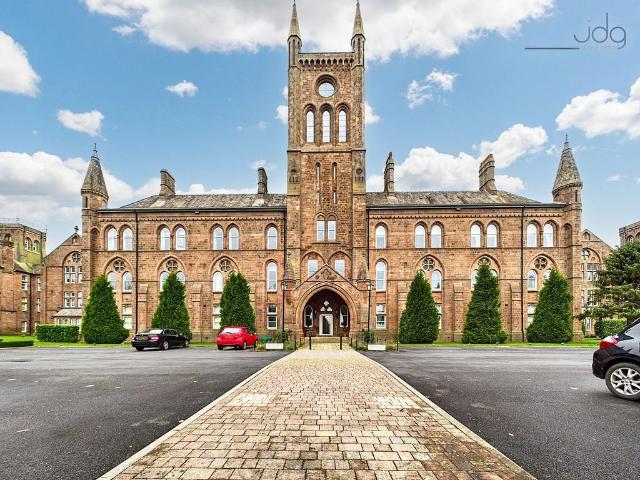 Flat for sale in Bulk, Bare