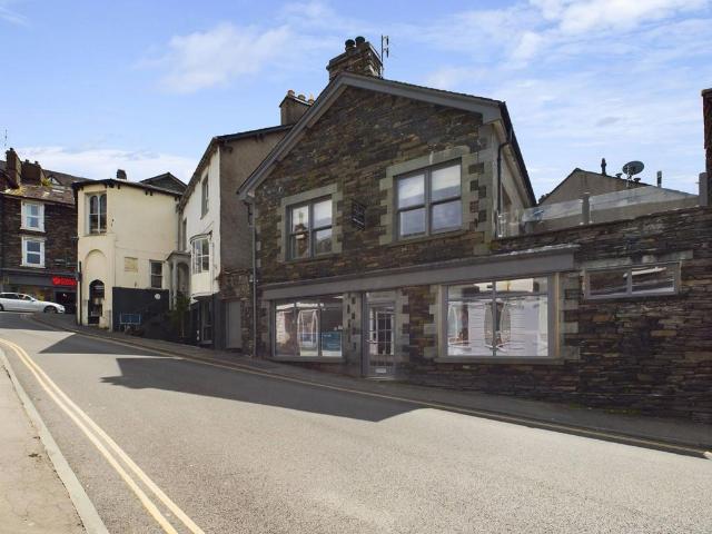Flat for sale in Lakes, Ambleside