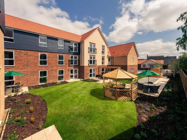 Flat for sale in Redenhall with Harleston, Burgh St Peter