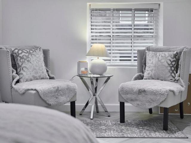 Flat for sale in Charlesworth, East Midlands