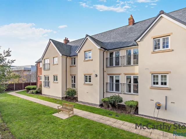 Flat for sale in Barway, Cambridgeshire