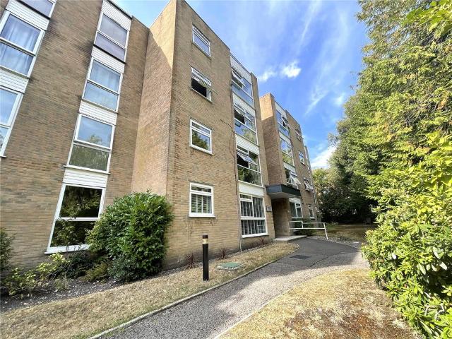 Flat for sale in Winton, Bournemouth