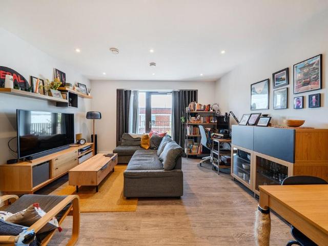 Flat for sale in London Borough of Brent, Greater London