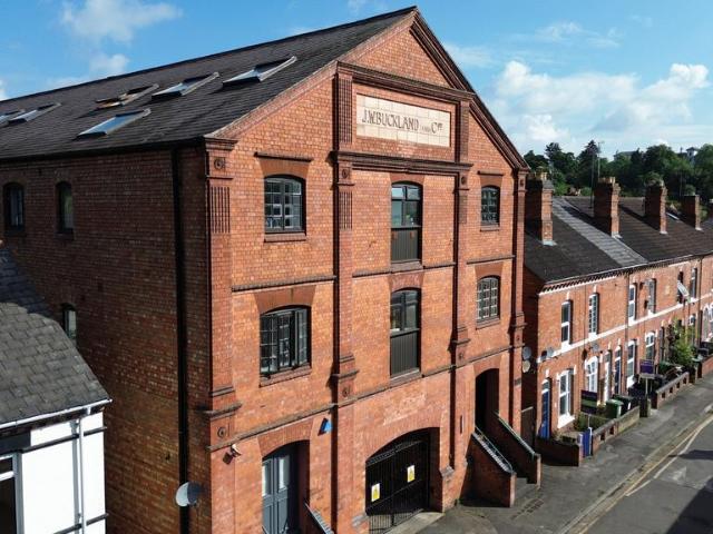 Flat for sale in Barbourne, Worcester