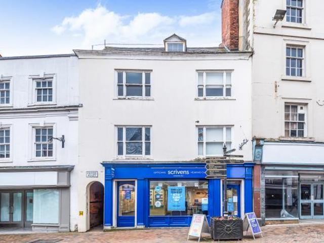 Flat for sale in Evershot, Oxfordshire