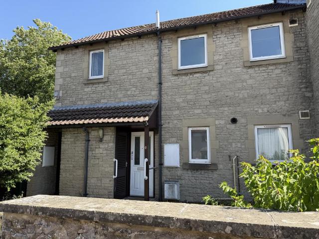 Flat for sale in Wells, Somerset