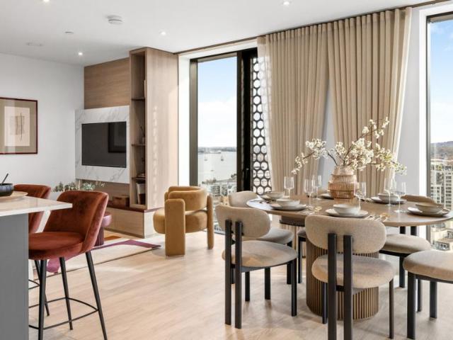 Flat for sale in Greenwich Peninsula, Isle Of Man