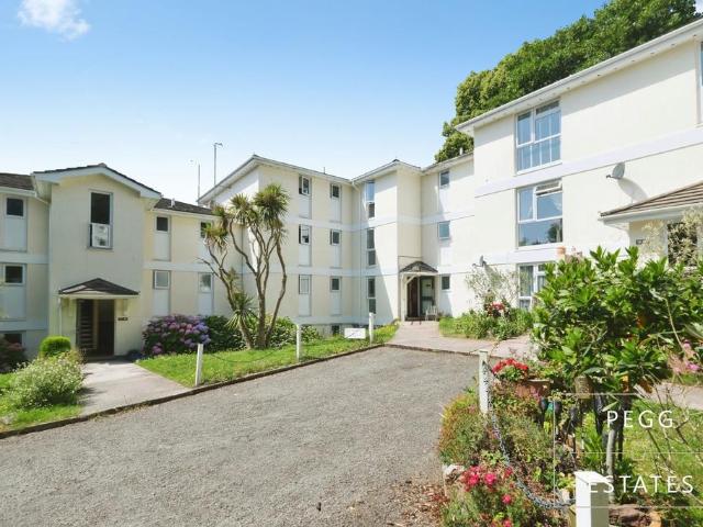 Flat for sale in Babbacombe
