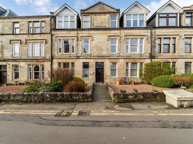 Flat for sale in Kilmacolm