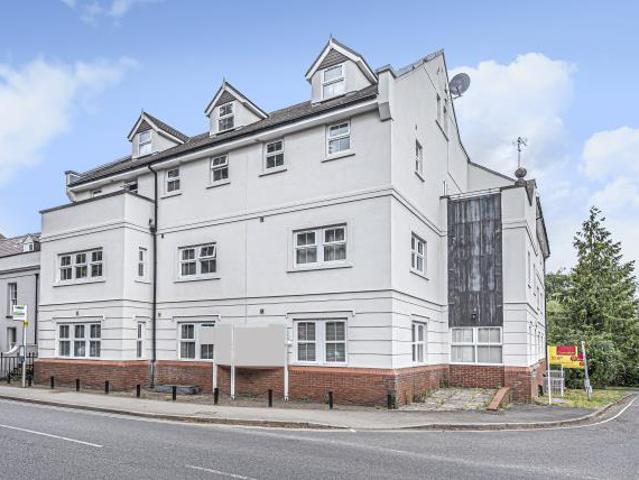 Flat for sale in Evershot, Oxfordshire