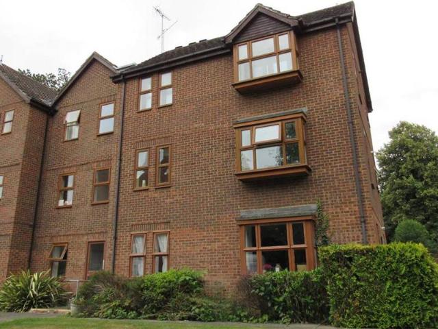 Flat for sale in St. Martin's, The Bridge