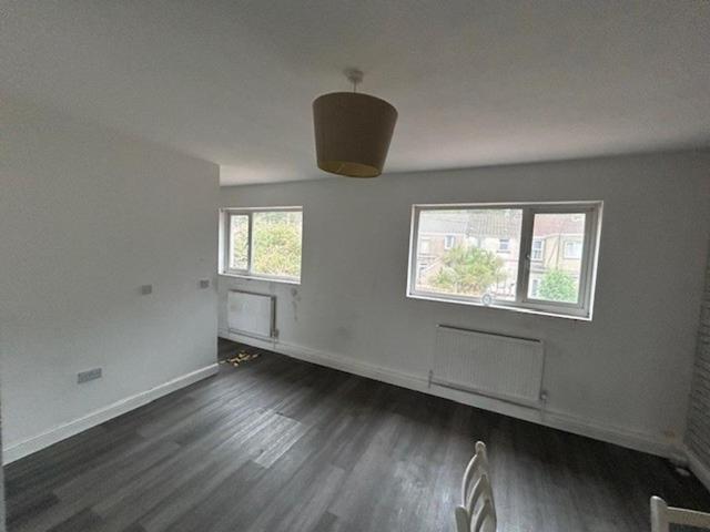 Flat for sale in Briton Ferry