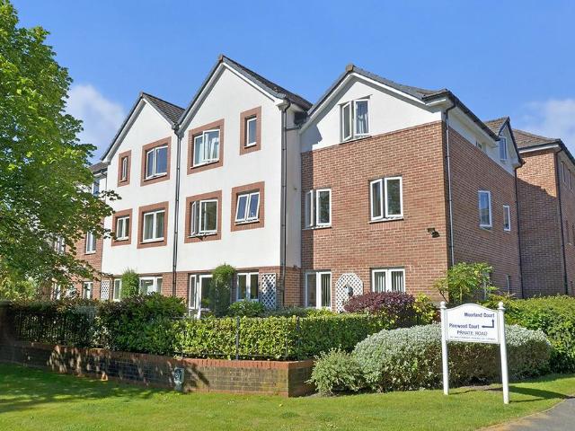 Flat for sale in West Moors