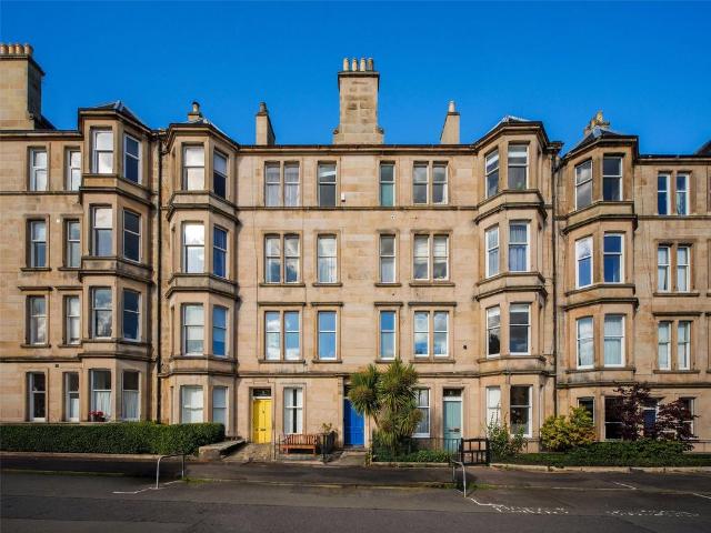 Flat for sale in Comely Bank, City of Edinburgh