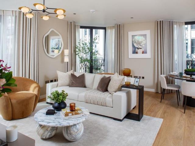 Flat for sale in East Marylebone, Marylebone