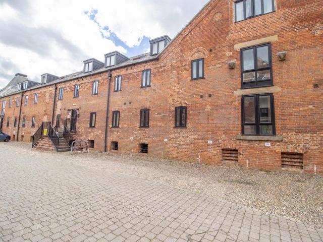 Flat for sale in East Tuddenham, Norfolk