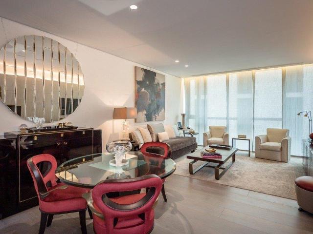 Flat for sale in Knightsbridge, Greater London