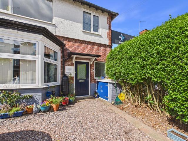Flat for sale in Sutton Coldfield, West Midlands