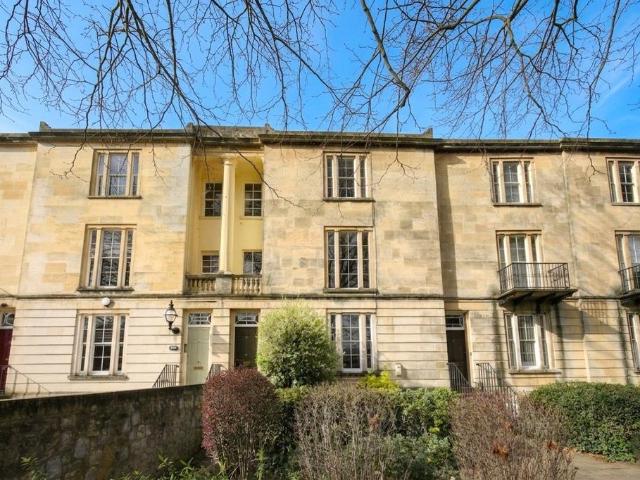 Flat for sale in Feckenham, City Of Bristol