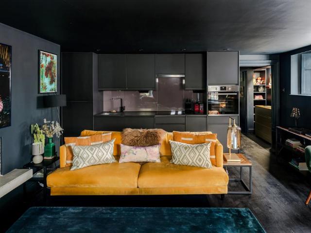 Flat for sale in South Hackney, Greater London