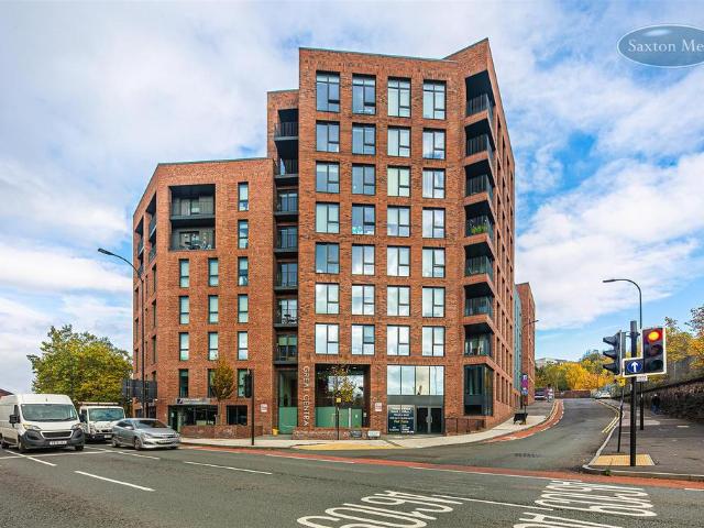 Flat for sale in Neepsend, South Yorkshire
