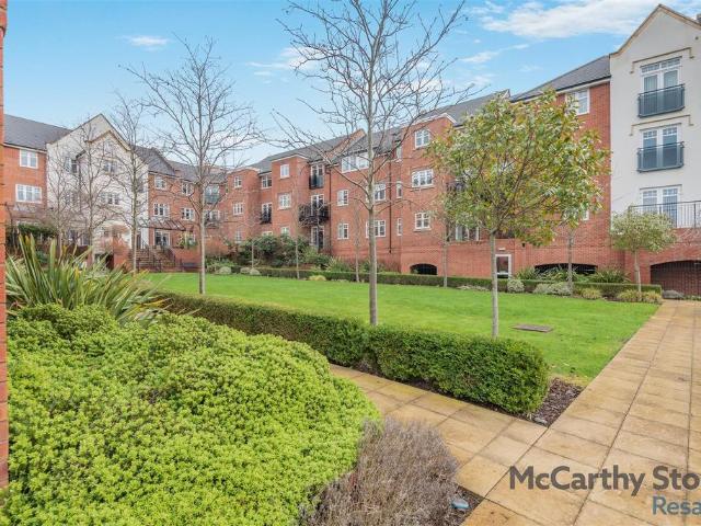 Flat for sale in Cherry Orchard, Shrewsbury