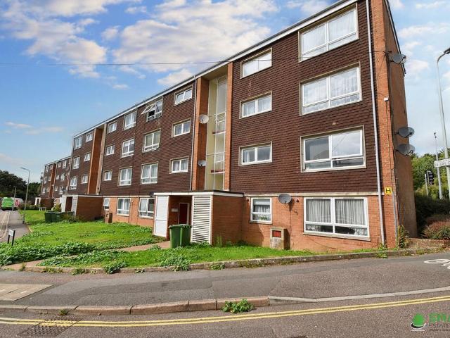Flat for sale in St Leonards, Watergate