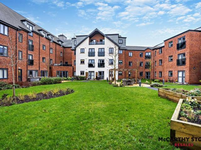 Flat for sale in Firbank, Lancashire
