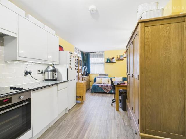 Flat for sale in St. Ives, Huntingdon