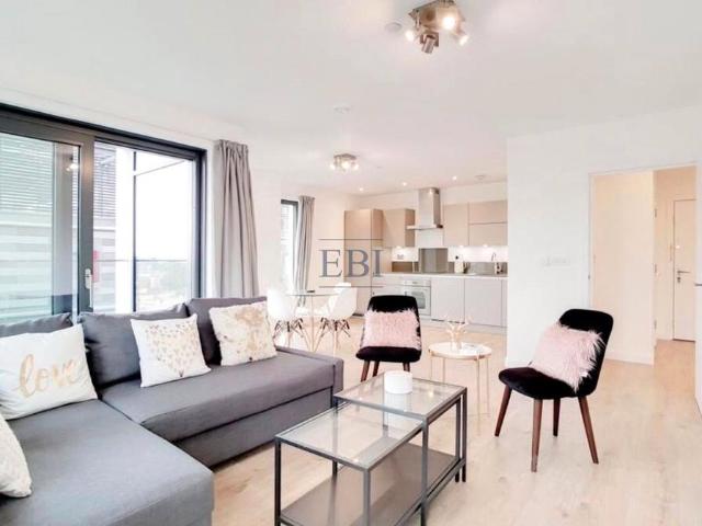 Flat for sale in Stratford Marsh, Greater London