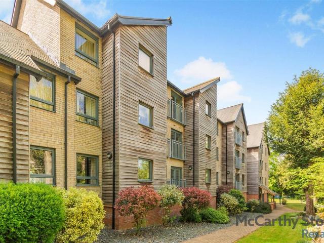 Flat for sale in Grantham, Barholm