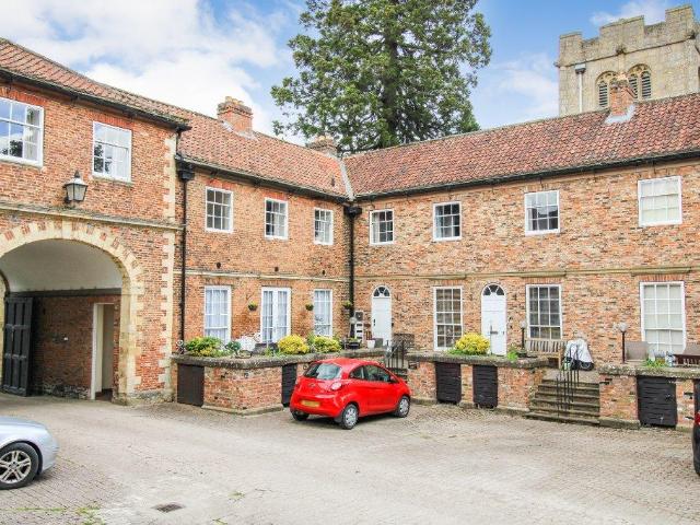 Flat for sale in Goldsborough, North Yorkshire