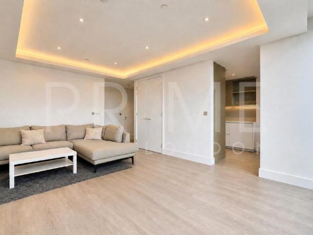 Flat for sale in Finsbury, Greater London