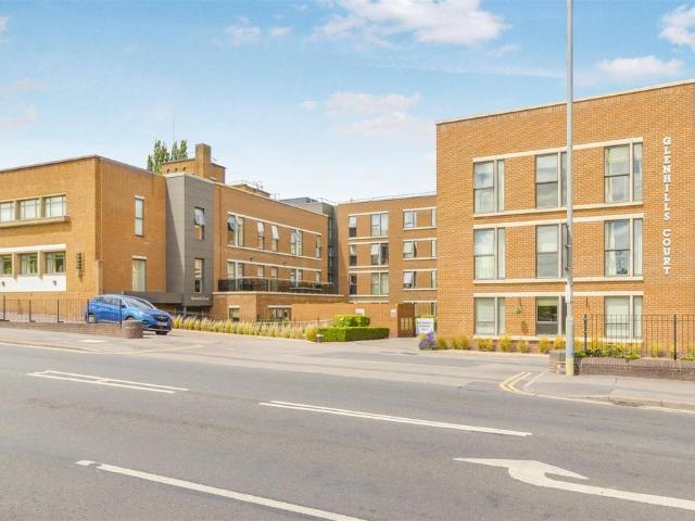 Flat for sale in Whetstone, Blaby