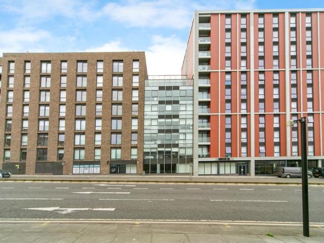 Flat for sale in Baltic Triangle, Liverpool