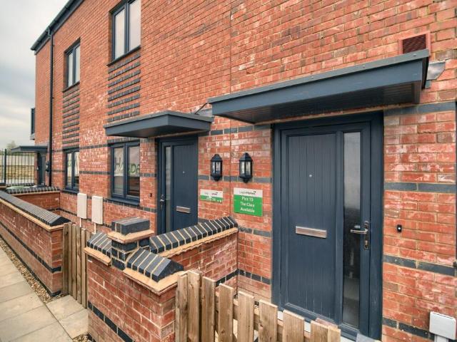 Flat for sale in Glenvale Park, Wellingborough